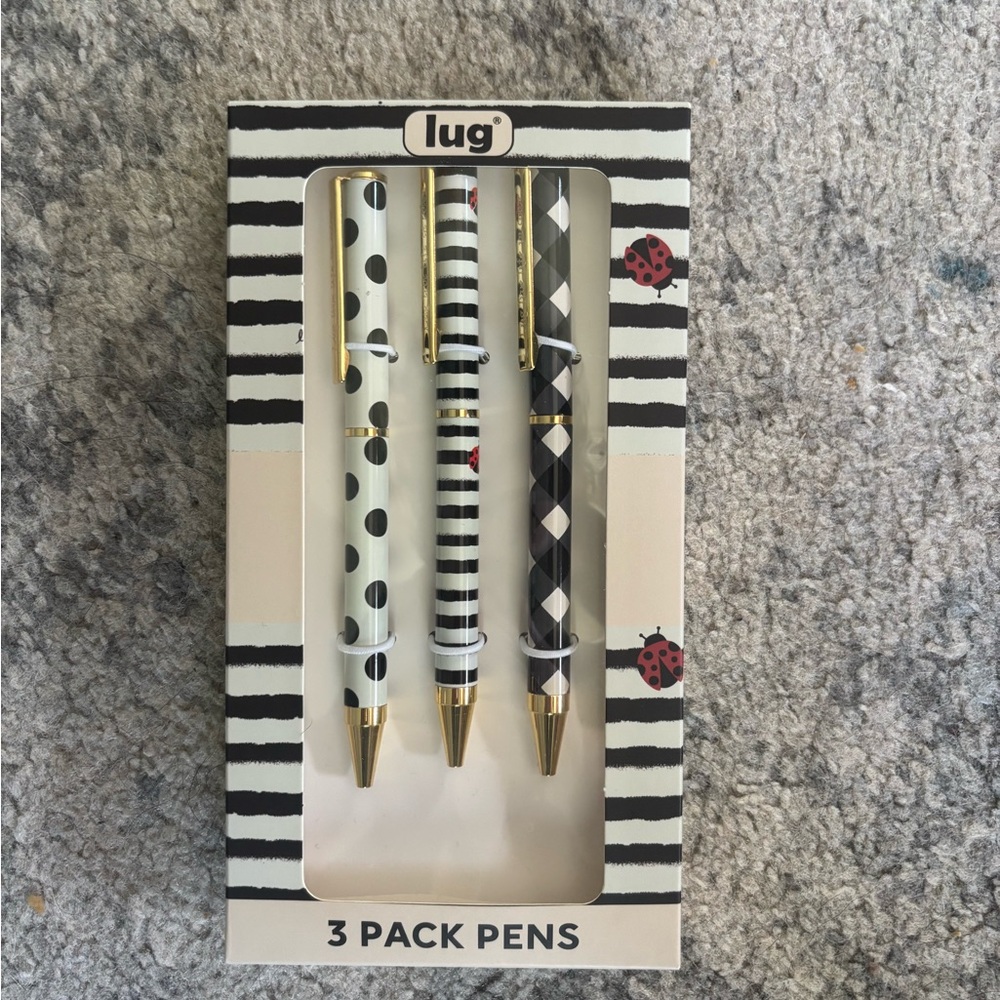 NWT Lug pens in gingham